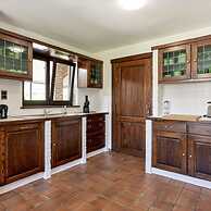 Holiday Home in the Greenery of Limburg