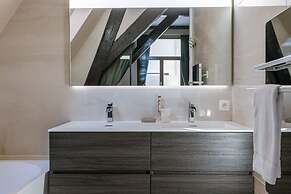 Authentic Apartment in the City Center of Antwerp