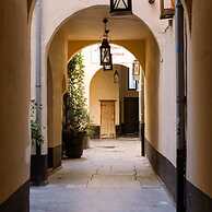 Authentic Apartment in the City Center of Antwerp