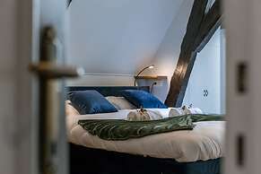 Authentic Apartment in the City Center of Antwerp