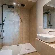 Modern Studio With Magnificent Seaview