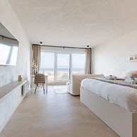 Modern Studio With Magnificent Seaview