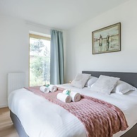 Modern 3 Bedroom Apartment in Blankenberge