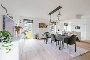 Modern 3 Bedroom Apartment in Blankenberge