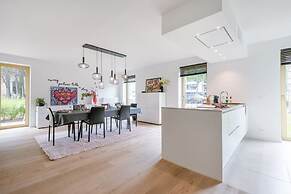 Modern 3 Bedroom Apartment in Blankenberge