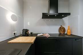 Boulevard Apartment Near the Beach