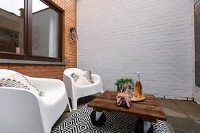 Boulevard Apartment Near the Beach