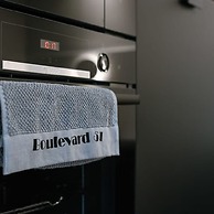 Boulevard Apartment Near the Beach