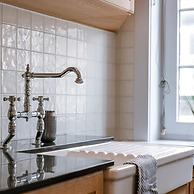 Beautiful and Spacious Vacation Home With Parking