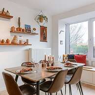 Homely Duplex Near Historic City Center Station