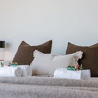 Spacious Apartment With Beautiful Terrace Near Ghent