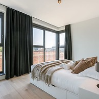 Spacious Apartment With Beautiful Terrace Near Ghent