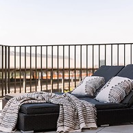 Spacious Apartment With Beautiful Terrace Near Ghent