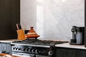 Charming House in the City of Antwerp With Parking