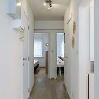 Renovated Apartment Close to the Beach