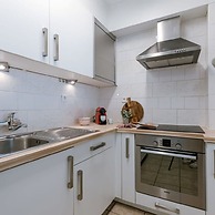 Renovated Apartment Close to the Beach