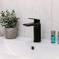 Renovated Apartment Close to the Beach