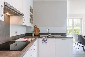 Apartment With Pleasant Terrace and Garden