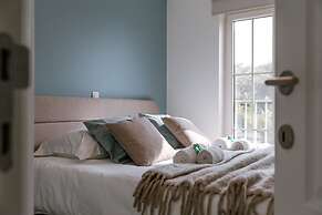 Apartment With Pleasant Terrace and Garden