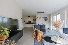 Apartment With Pleasant Terrace and Garden