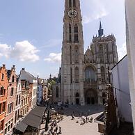 Urban Getaway in the Heart of Antwerp