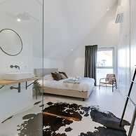 Stylish Holiday Home Close to the Beach