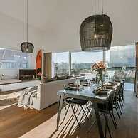 Stylish Holiday Home Close to the Beach