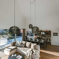 Stylish Holiday Home Close to the Beach