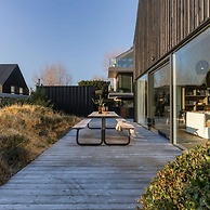 Stylish Holiday Home Close to the Beach