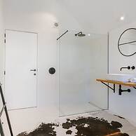 Stylish Holiday Home Close to the Beach