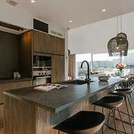 Stylish Holiday Home Close to the Beach