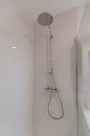 New and Modern Apartment in Nieuwpoort With Terrace