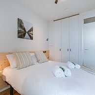 Cosy Apartment With Frontal Seaview