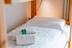 Cosy Apartment With Frontal Seaview