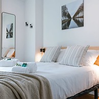 Cosy Apartment With Frontal Seaview