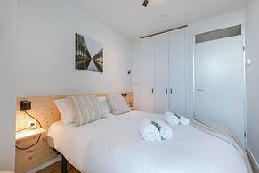 Cosy Apartment With Frontal Seaview