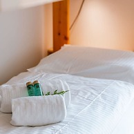 Cosy Apartment With Frontal Seaview