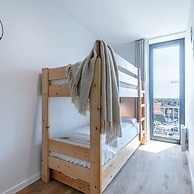 Cosy Apartment With Frontal Seaview