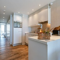 Cosy Apartment With Frontal Seaview