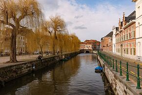 Apartment With Large Terrace in the City of Ghent