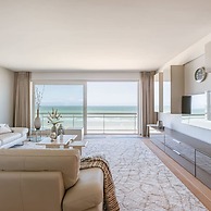 Apartment With Stunning sea View in Middelkerke