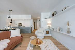 High end Apartment Nearby the Beach in Knokke With Parking