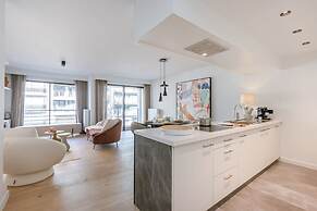 High end Apartment Nearby the Beach in Knokke With Parking