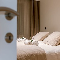 High end Apartment Nearby the Beach in Knokke With Parking