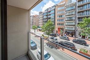 High end Apartment Nearby the Beach in Knokke With Parking