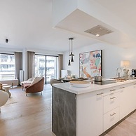 High end Apartment Nearby the Beach in Knokke With Parking