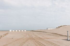 Comfortable Apartment Near the sea