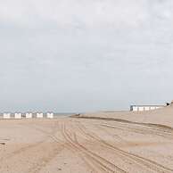 Comfortable Apartment Near the sea