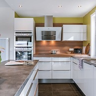 Comfortable Apartment Near the sea