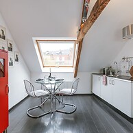 Cozy Retro Apartment for 2 in the Heart of Ghent